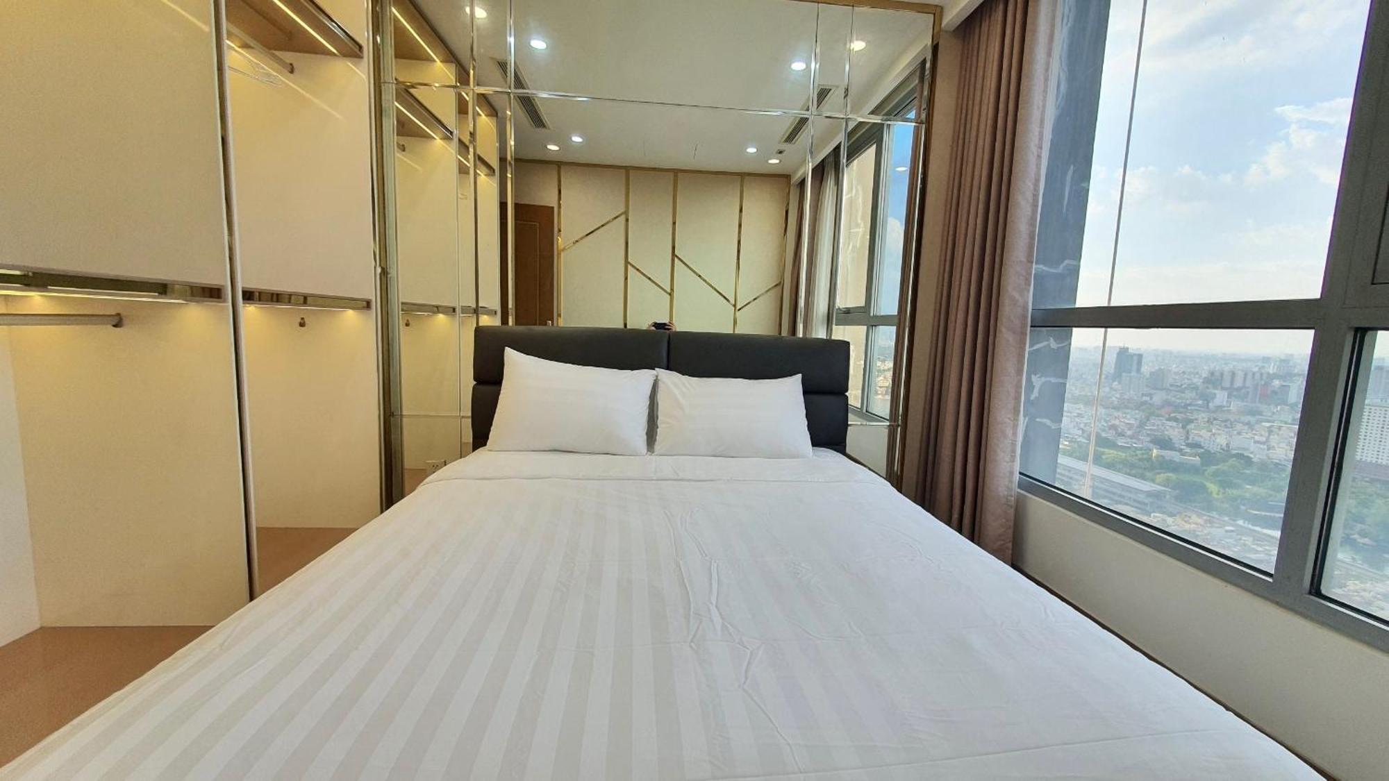 Vinhomes Park Premier Căn hộ *